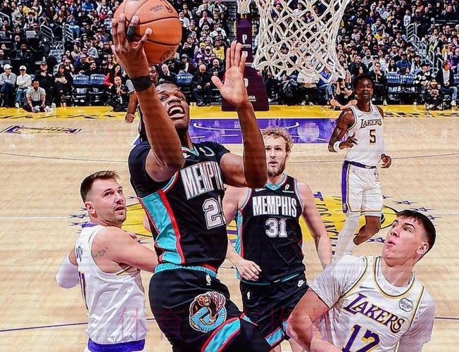 硬气16分大逆转，NBA西部第5连胜，3人轰下20+罚球对比41-22